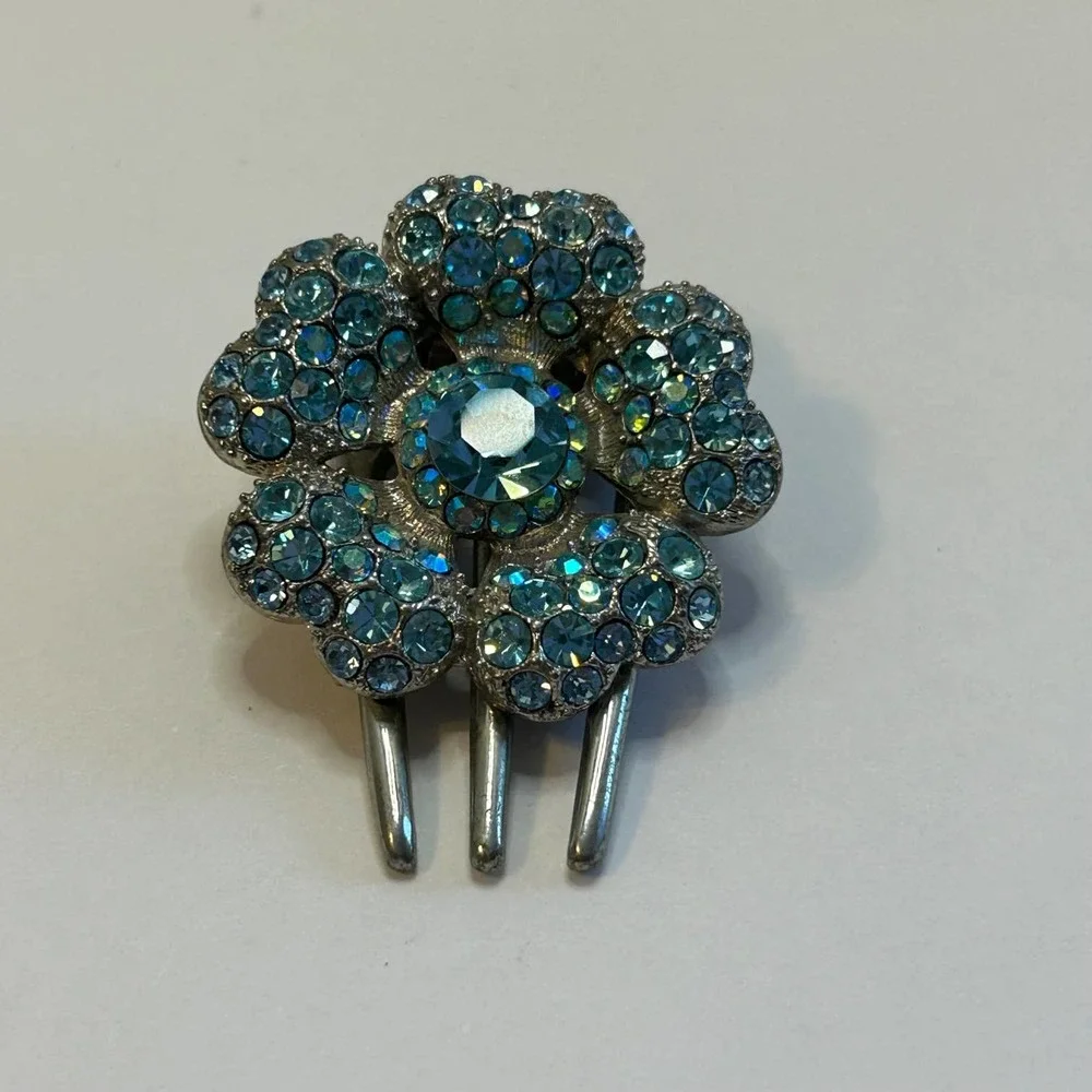 Blue Rhinestone Flower Claw‎ Clip